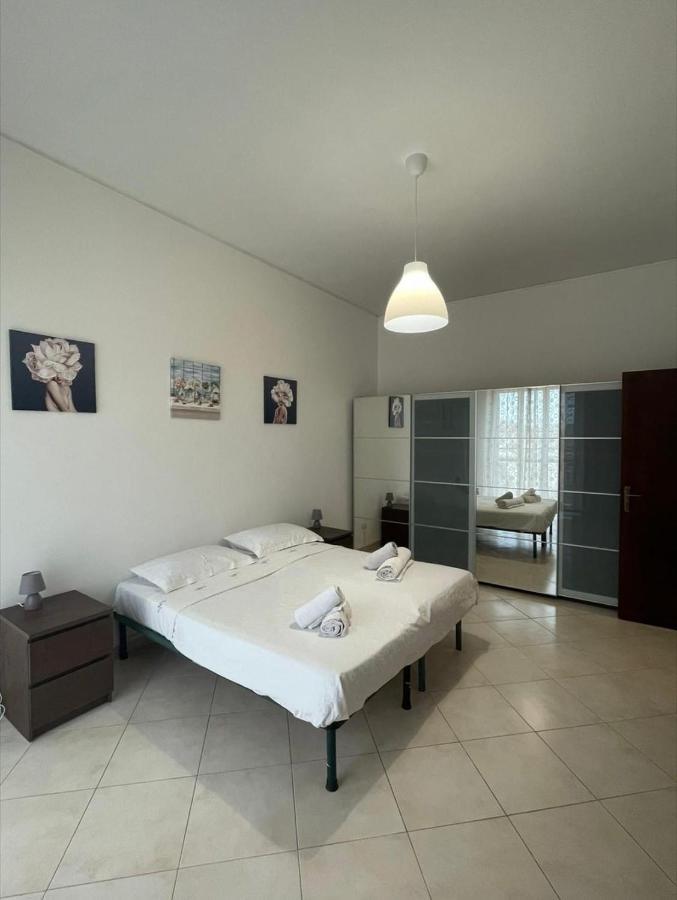 Appartamento Franchetti House Aeroporto di Catania Fontana Rossa Esterno foto